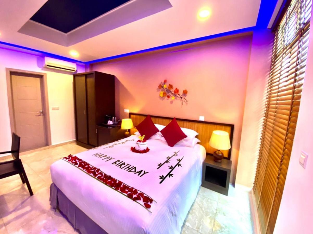 Eleven Trees Maldives Hotell Hulhumale Exteriör bild